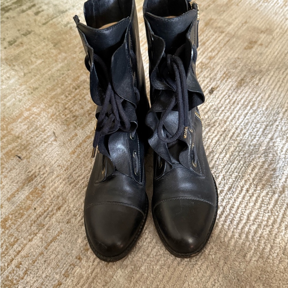 Valentino; Stylish Black Leather Women's Boots